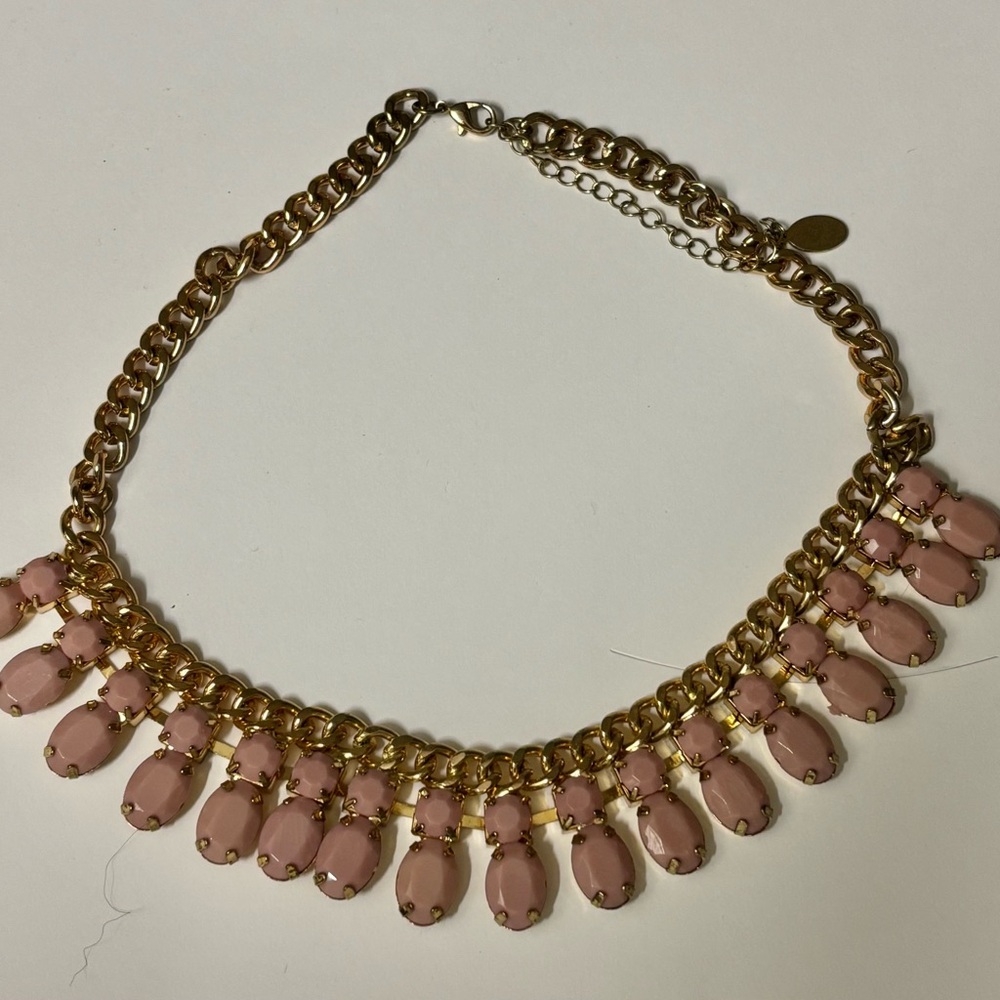 Jcrew inspired mauve/pink & gold plated necklace. - Picture 7 of 7